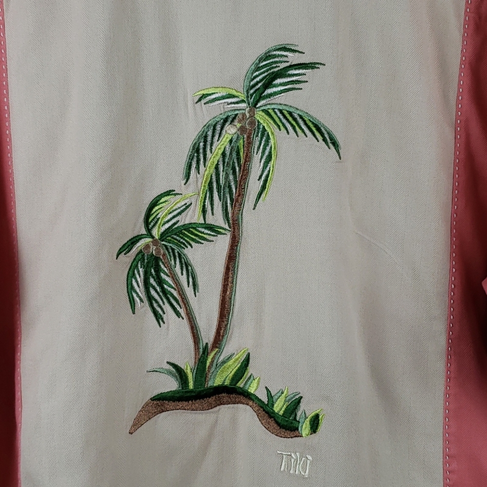 Tiki | Men's Short Sleeve Silk Shirt  Sz. M